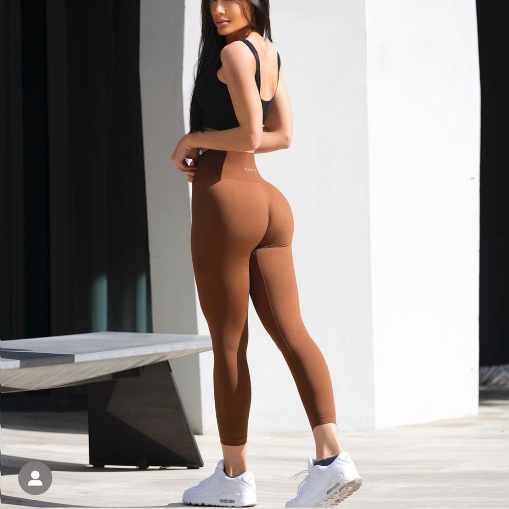 Brown NVGTN size small leggings